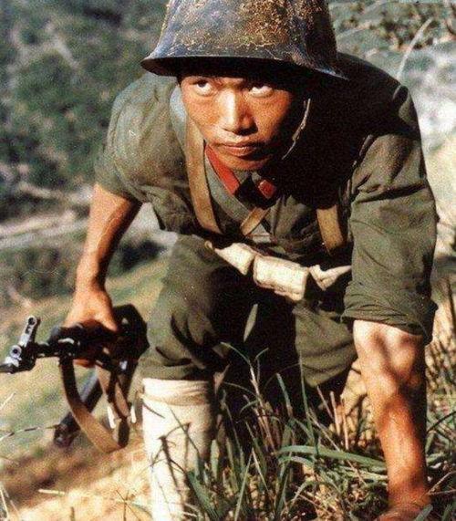 邱少云,忠诚与牺牲的永恒赞歌